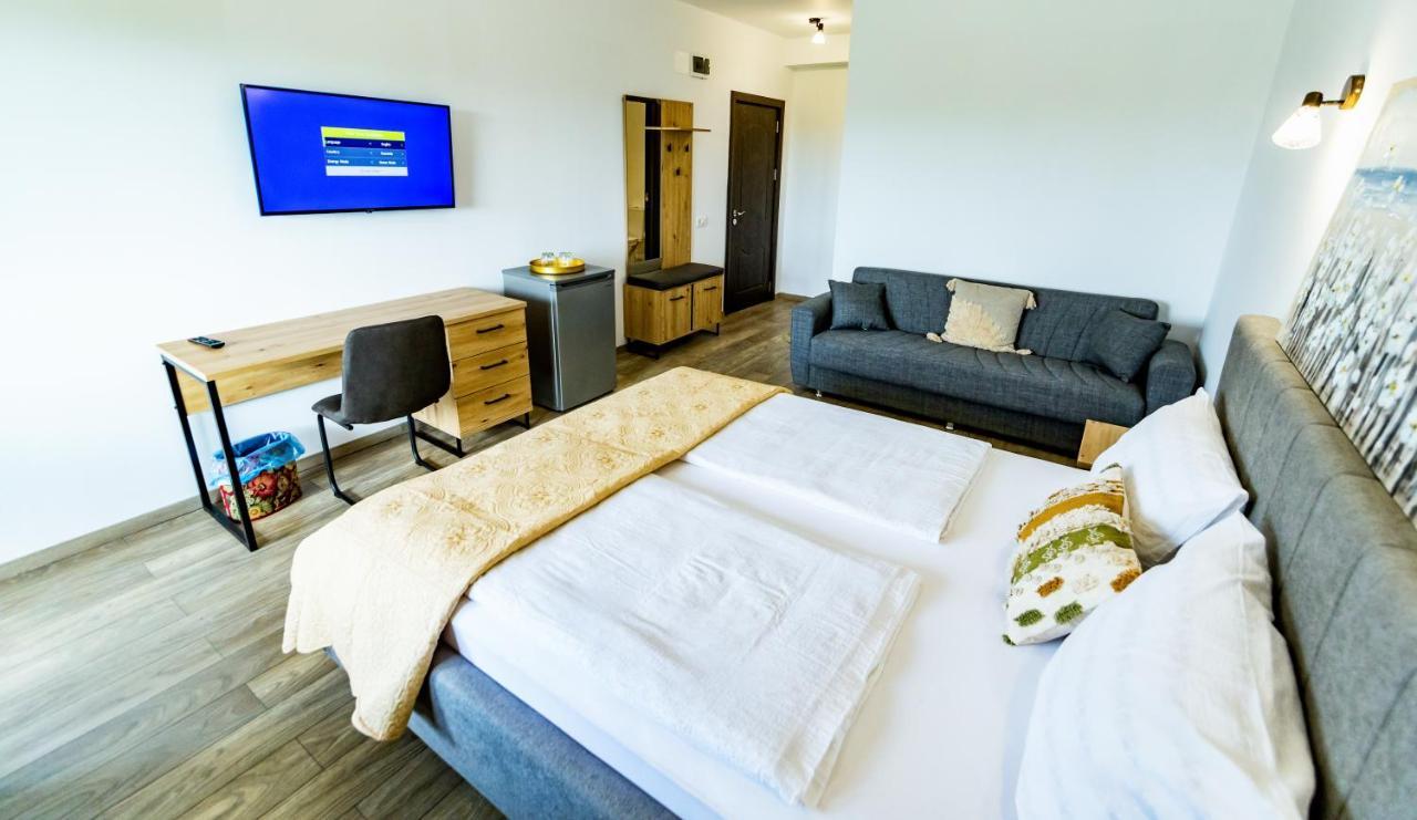 Bella Vista Hotell Venus Exteriör bild