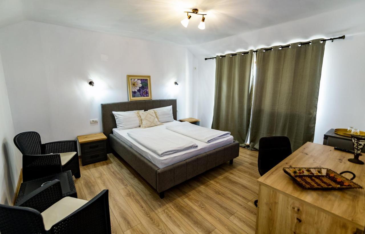 Bella Vista Hotell Venus Exteriör bild
