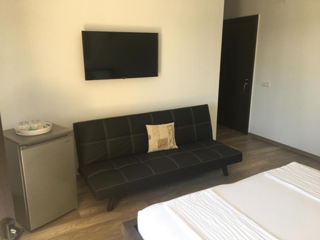 Bella Vista Hotell Venus Exteriör bild